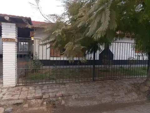 Casa Monoambiente con 2 baños