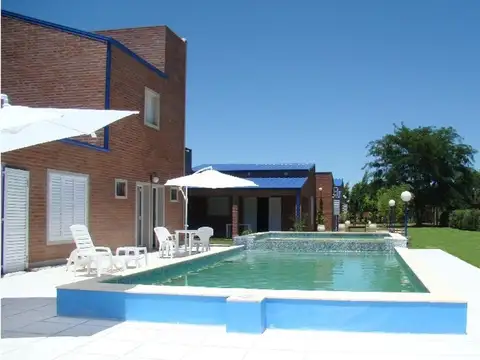 OPORTUNIDAD COMPLEJO CABAÑAS-DESCANSO PLENO