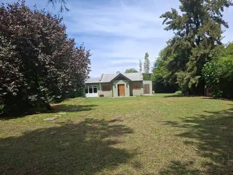 Casa en Venta con 1 cochera