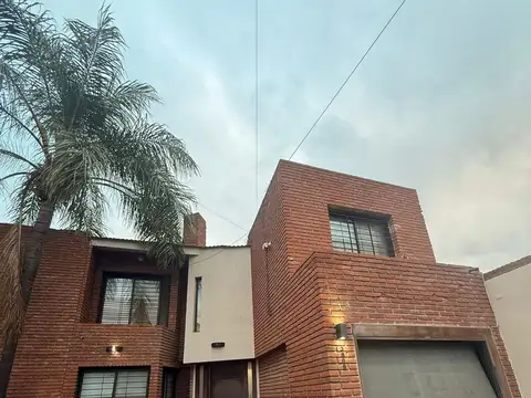 Departamento en Venta de 4 dormitorios