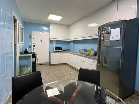 Departamento en Venta en Flores, USD 270.000