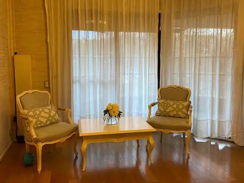 Departamento en Venta de 7 ambientes