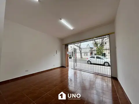 Local en Alquiler en Centro, $ 480.000