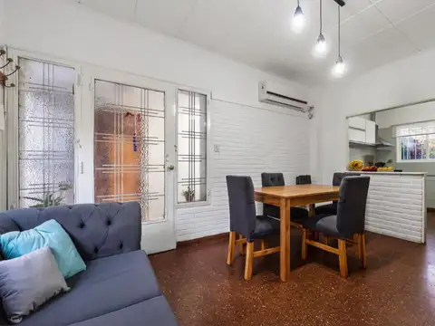 Casa en Venta en Villa Sarmiento, USD 210.000