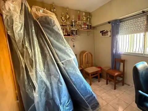Depto Tipo Casa en Venta en Valentin Alsina, USD 85.000