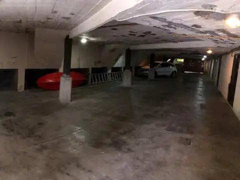 Castro Barros 2800