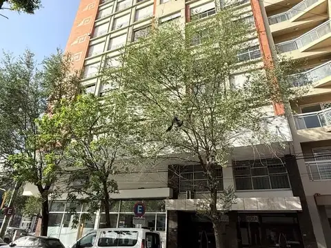 Oficina en Alquiler en Centro, $ 400.000