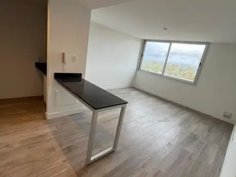 Vista Cruz - San Martin Sur 2595 - Piso 10 - Depto E - Godoy Cruz