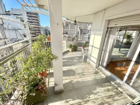 PISO C/ BALCON ATERRAZADO EN L C/ COCH - BOULEVARD CHARCAS