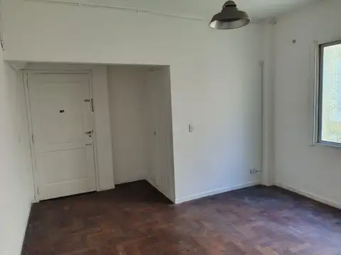 Depto Tipo Casa en Venta en Villa Urquiza, USD 74.000