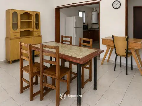 VENTA | PERMUTA - Casa 4 dormitorios - Alvear, Rosario.