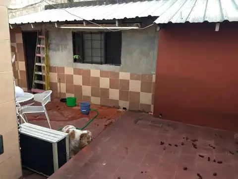 Depto Tipo Casa en Venta 70 años