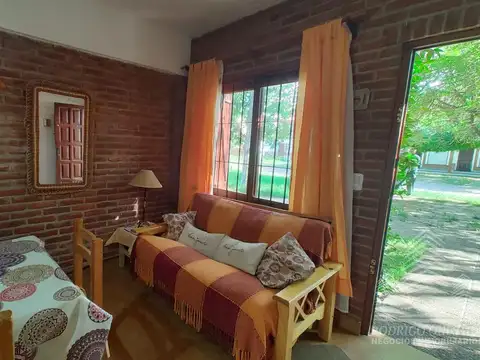 Depto Tipo Casa 3 ambientes con 1 baño