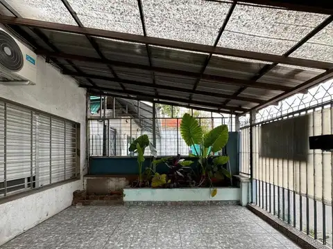 Casa en Venta en Rafael Calzada, USD 70.000
