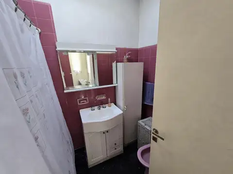 Depto Tipo Casa en Venta en Villa Adelina, USD 105.000