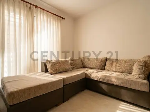 Departamento 7 ambientes con 3 baños