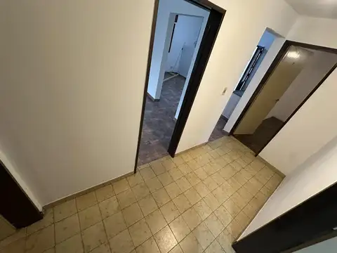 Casa en Alquiler en Rafael Calzada, $ 650.000