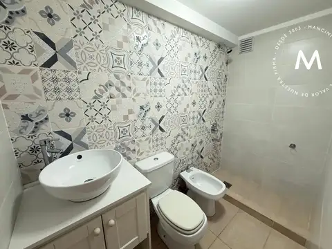 Departamento en Alquiler con 1 cocheras