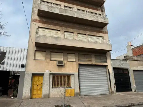 Galpon en Venta en Parque Avellaneda, USD 935.000
