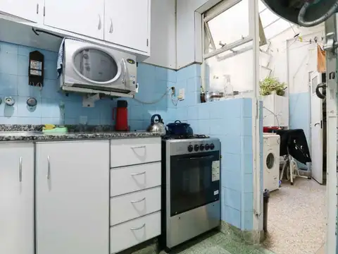 3 AMBIENTES/ CON DEPENDENCIA ( PARQUE CENTENARIO)