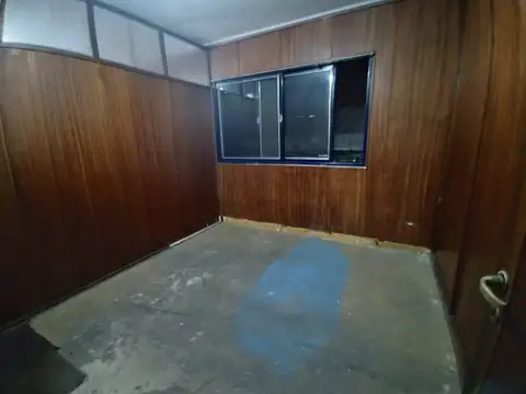 ALQUILER - Local de 460m2. Pichincha, Rosario