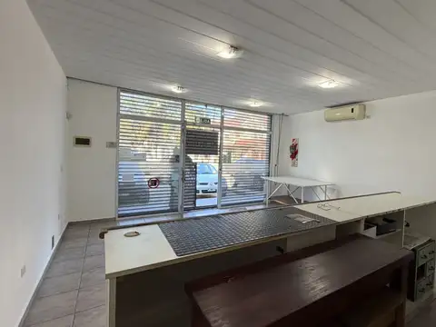 Local en Alquiler en Quilmes, $ 1.000.000