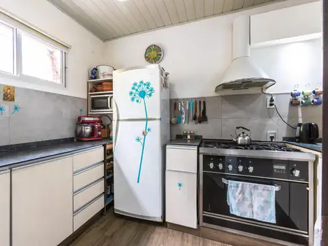 VENTA - CASA INTERNA 3 DORMITORIOS APTA CRÉDITO - ARROYITO