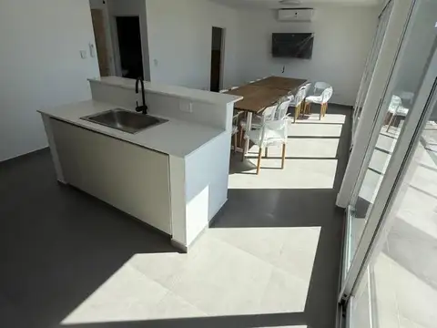 Donato Alvarez 200, Piso 6º/ 7º