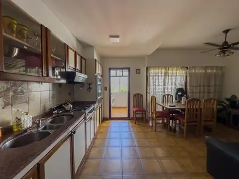 Departamento en Venta de 4 dormitorios