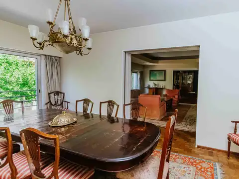 Peatonal Sarmiento 300