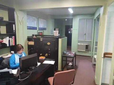 Oficina en Venta 50 años