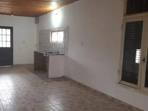 Casa en Venta en Granadero Baigorria, USD 68.000