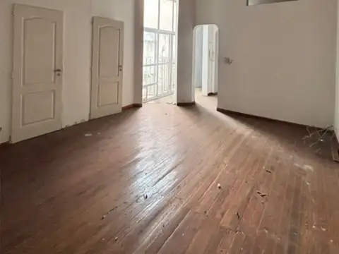 Oficina en Alquiler 100 años