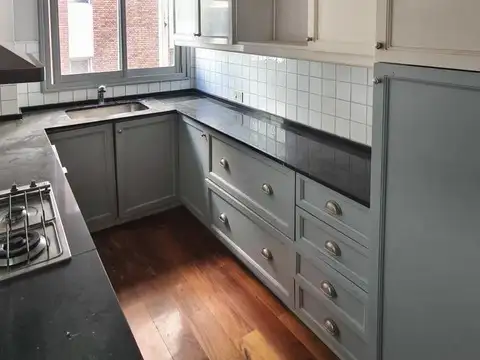 Departamento en Alquiler con 1 cocheras