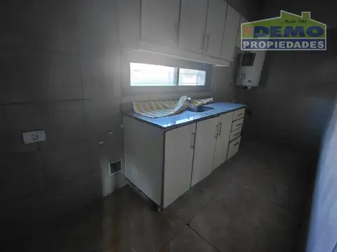 Departamento en Alquiler con 1 cocheras