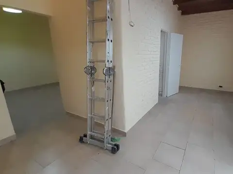 Depto Tipo Casa en Alquiler de 2 ambientes