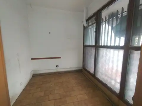 ALQUILER LOCAL DEPOSITO  PARQUE AVELLANEDA