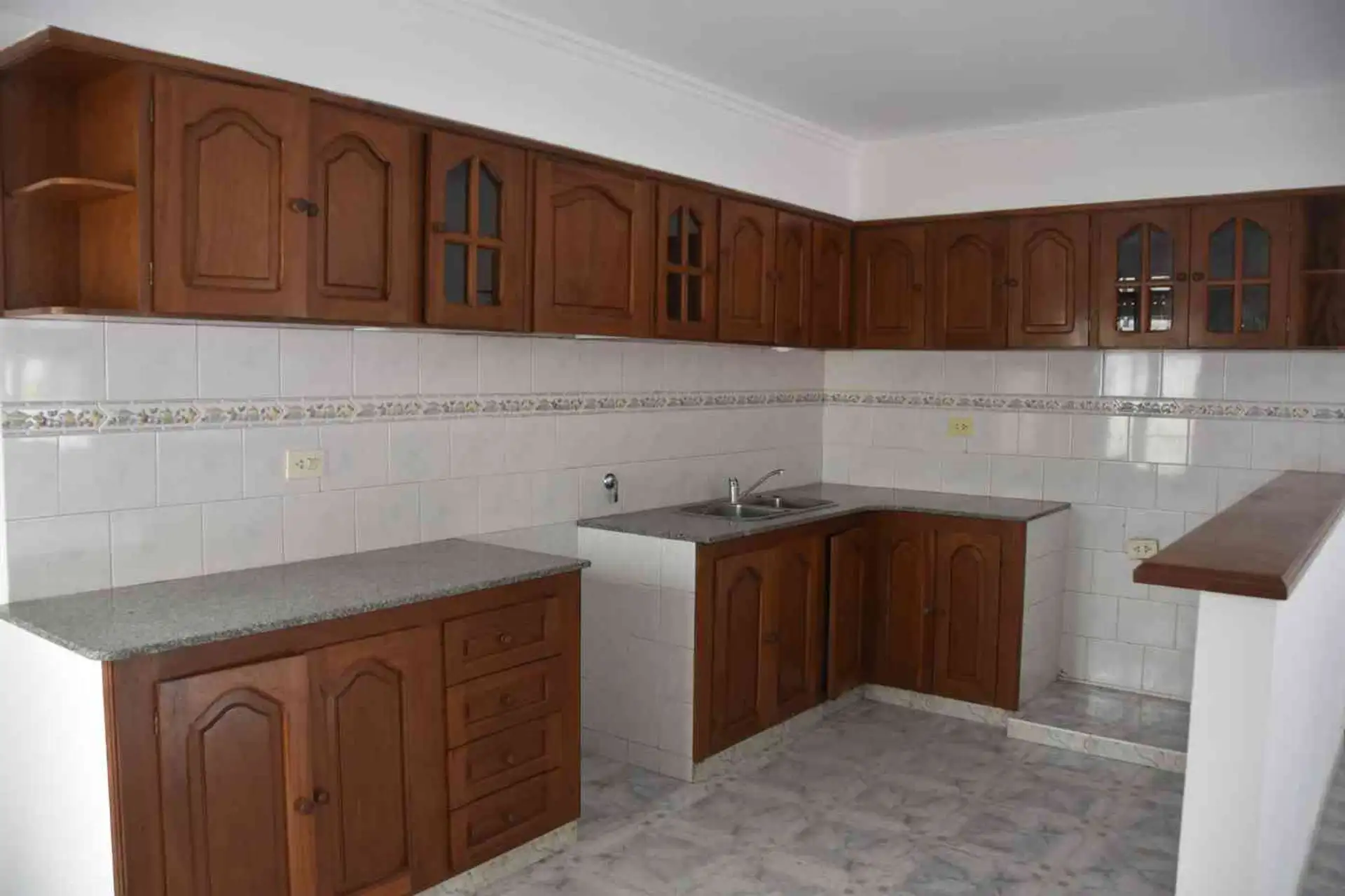 Casa 4 amb, 131.63m² con garaje — Centro