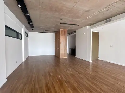 Oficina en venta en Vicente Lopez excelente ubicación