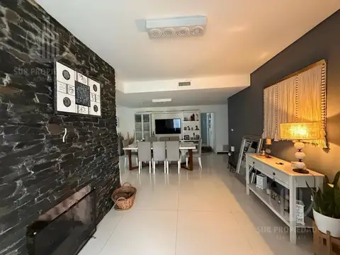 Casa en venta en Solar del Bosque - Canning