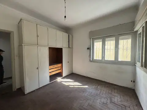 Casa 3 Ambientes Venta Moreno Parque Cochera