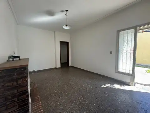 Casa en Venta en Paso del Rey, USD 69.000