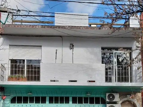 Local en Alquiler en Villa Urquiza, $ 2.500.000