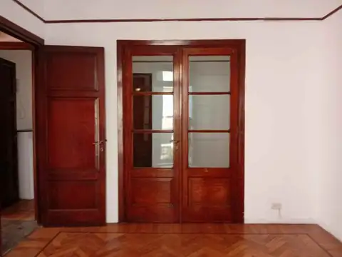 Departamento en Alquiler en Monserrat, $ 750.000
