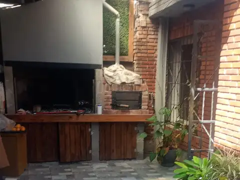 Depto Tipo Casa 2 ambientes con 1 baño