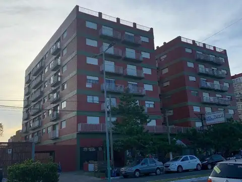 Avenida Costanera e/ 18 y 19