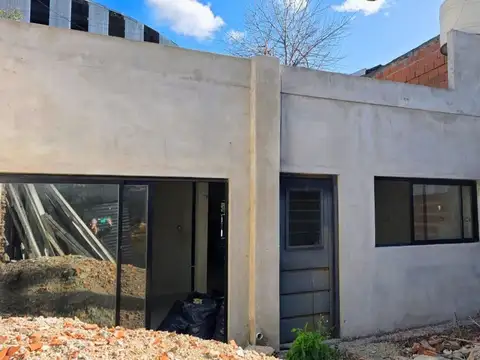 Ph al frente en venta en Remedios de Escalada