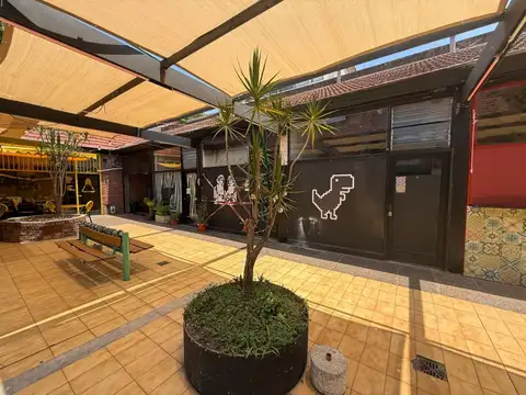 Local en Alquiler en Villa Ballester, $ 410.000