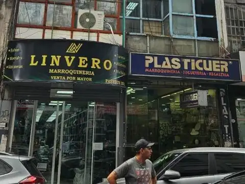 Venta Local Once sin expensas apto todo destino 