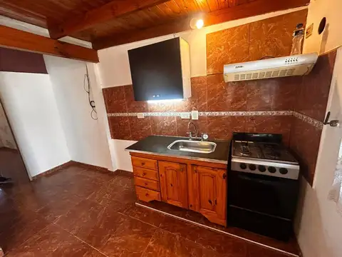 Depto Tipo Casa en Alquiler con 1 cocheras